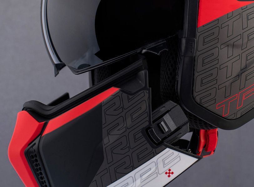 Мотошолом MT STREETFIGHTER SV S Totem B15 Matt Red ECE2206 S 000002620_3 фото